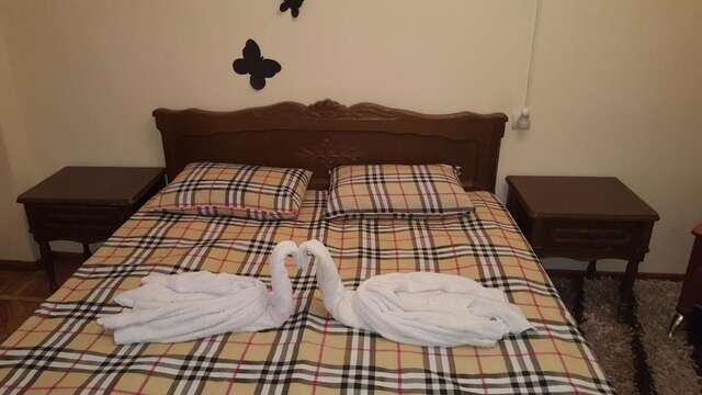 Хостелы F & F Hostel Ереван-25